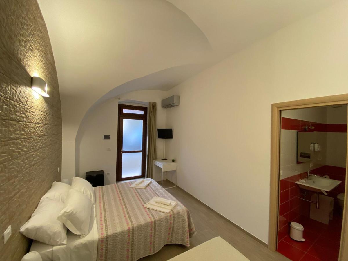 Le Stanze Di Alvaro Térmoli Exterior foto
